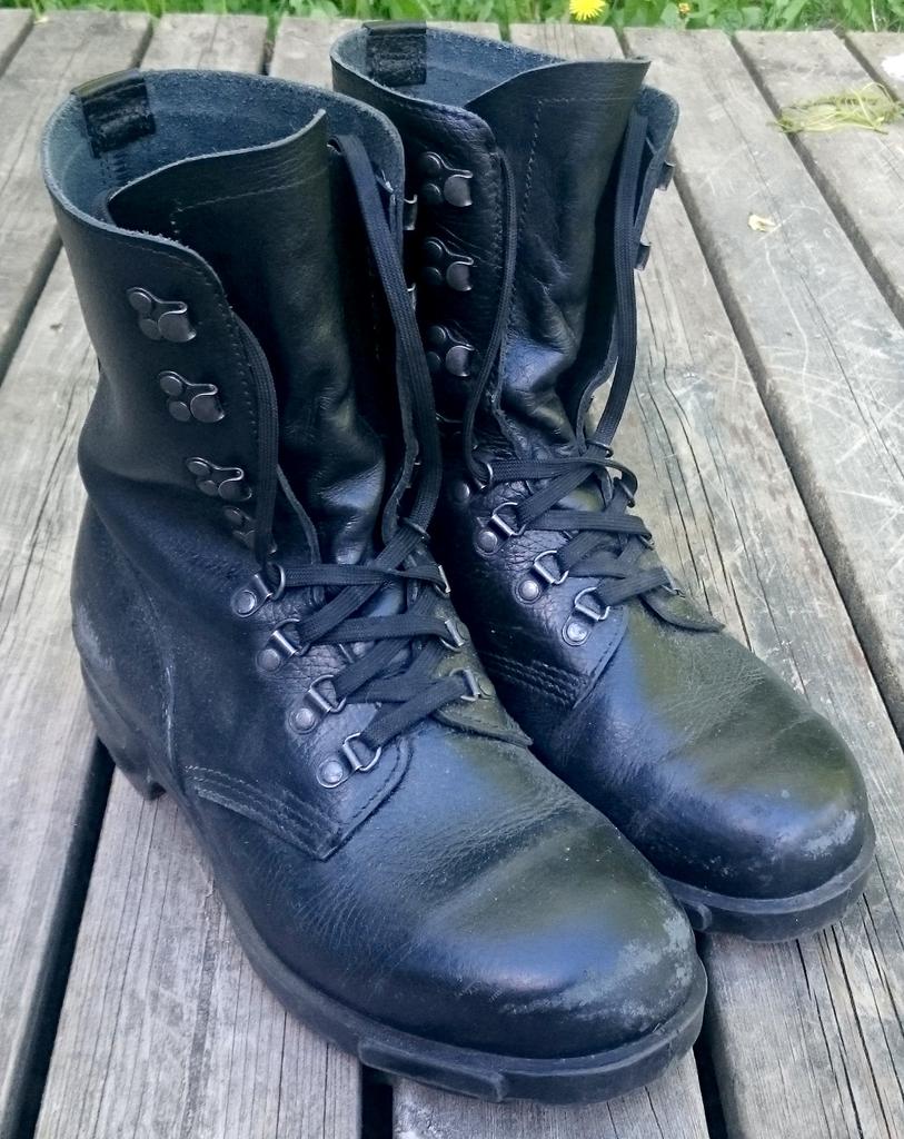 DEFENDANT S LIABLE TO PAY INJURED SOLDIER FOR LOSS OF EARNINGS AFTER HE 